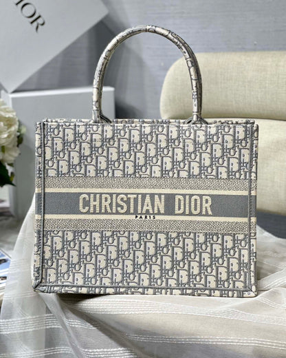 Gray Oblique Embroidery Dior Book Tote Tote Bag for Women – Luxe Tas